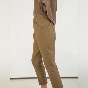 Elizabeth Suzann Tan Joggers